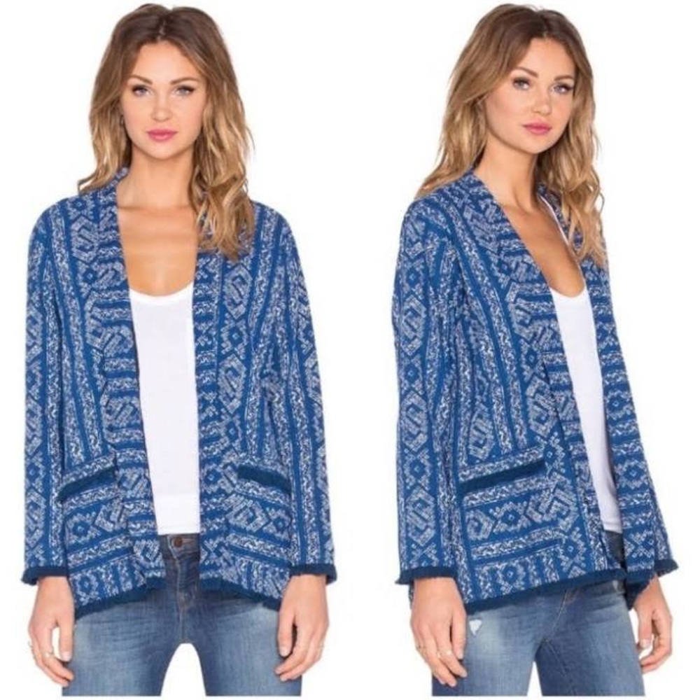 Velvet by Graham & Spencer Blue Patterned Open Blazer